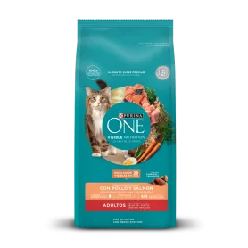 PURINA ONE Gatos Adultos - Pollo y Salmón 2Kg